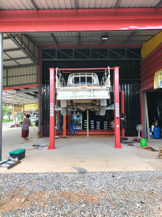 ร้านน้ำพองการยาง ( คุณเฉลิมชัย จันทร์ฝ้าย ) จ.ขอนแก่น 4