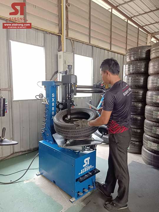 เพื่อนยางยนต์ เขตลาดกระบัง กรุงเทพฯ 7